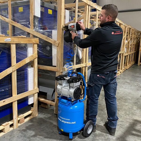 Airpress compressor for nail guns