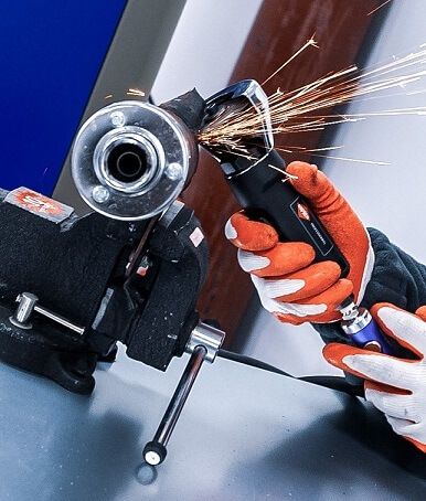 Pneumatic Angle Grinder - Airpress Cutting Tools